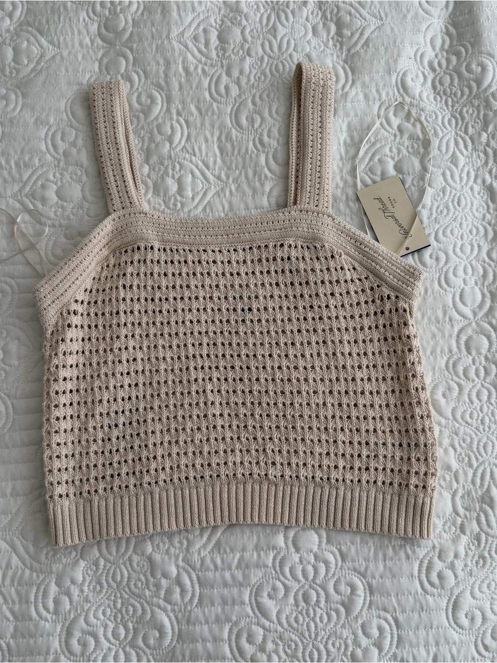 NWT Universal Thread Crochet Knit Tank Top - Size M (Best for search visibility)